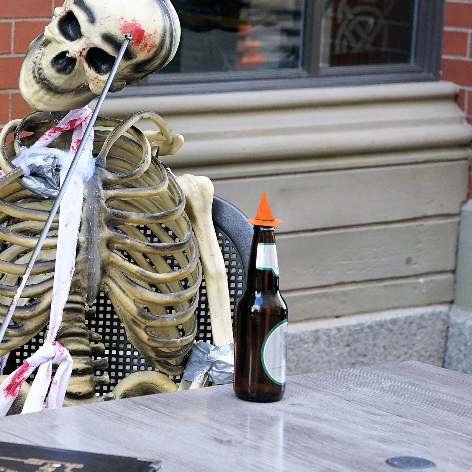 

24Pcs Hats Halloween Decoration Dollhouse Accessories Tiny Craft Supplies Wine Bottle Toppers Miniature Witch Hats