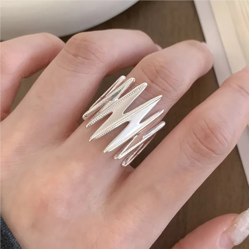 

VENTFILLE 925 Sterling Silver Punk Irregular Ring For Women Niche Versatile Creative Design Hyperbole Jewelry Gift Dropshipping