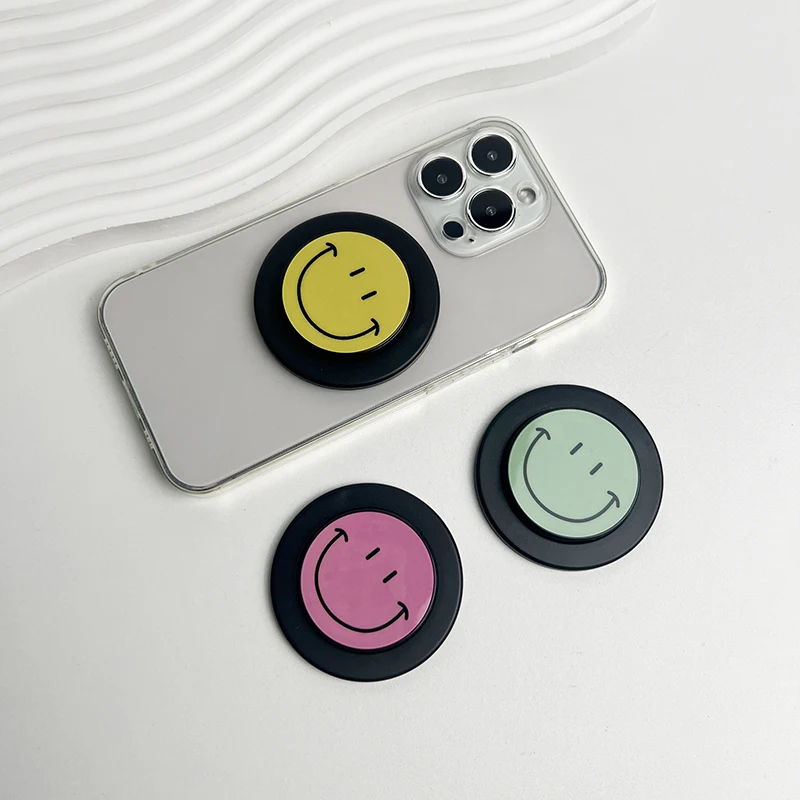 Socket Talk Tok Grip Cute Happy Face Phone Holder For Magsafe IPhone Mac Samsung Safe Ring Finger Expanding Stand