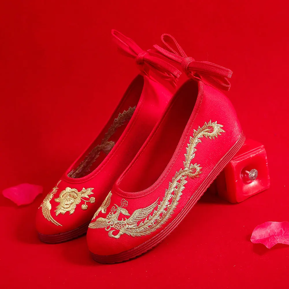 Veowalk VintageAnkle Strap Chinese Style Women Embroidered Red Wedding Shoes High End Elegant Ladies Comfortable Bridal Flat image 2