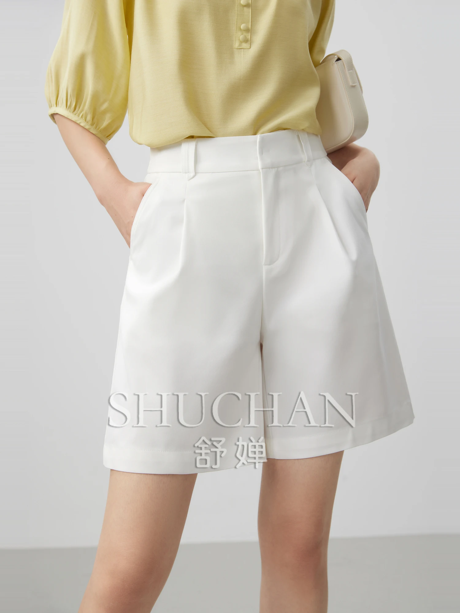 Minimalist Commuter Style, Semi-elastic Waist Symmetrical Pleated Casual Five-point Pants Women Summer