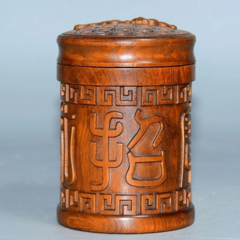 

China Natural Boxwood Hand Carved Exquisite Cricket Pot Insect Storage Tank Box