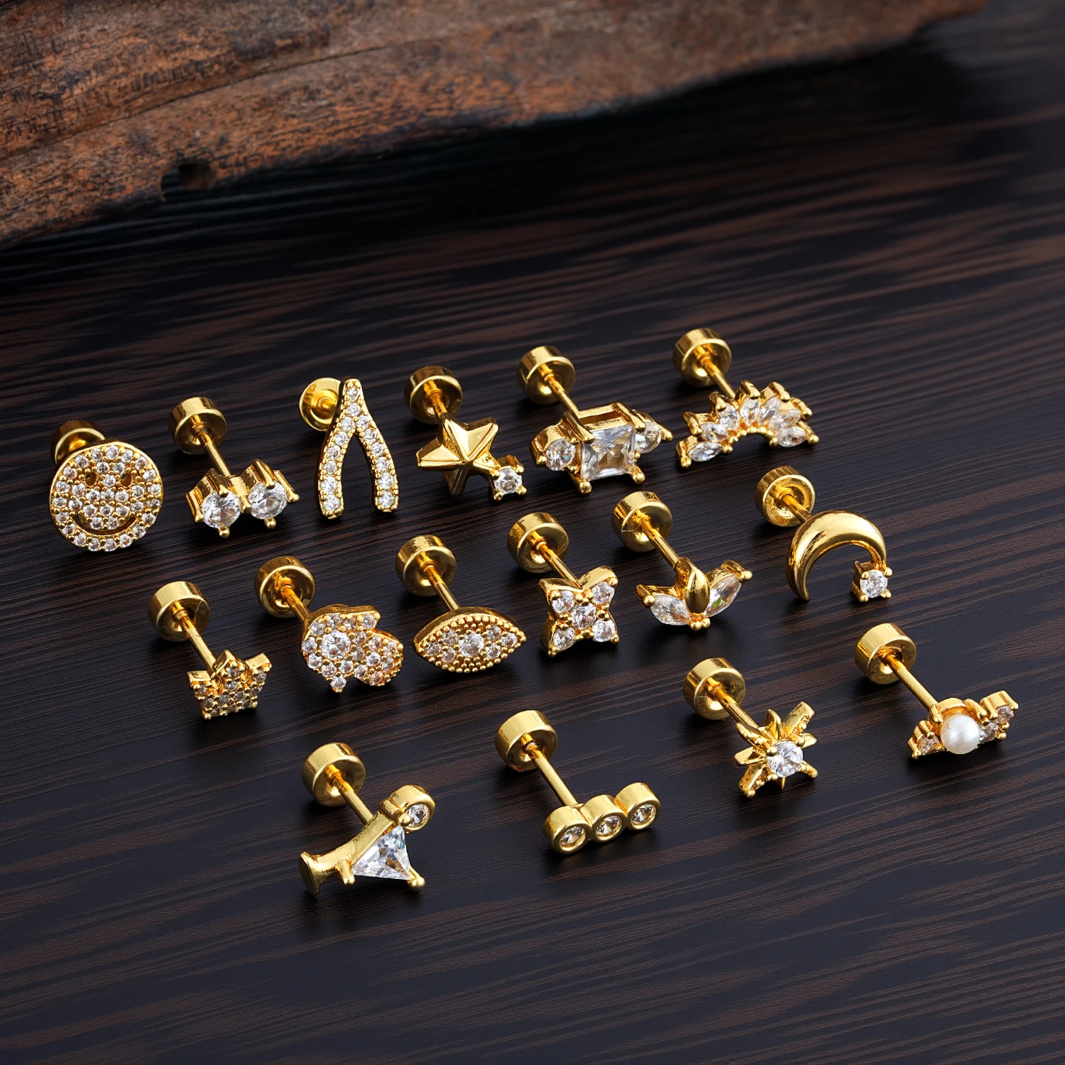 1pcs Back-Screwed Zircon Ear Studs Piercing Smiling Crown Star-Style Helix Cartilage Tragus Lobe Piercing Oreja Earring Jewelry