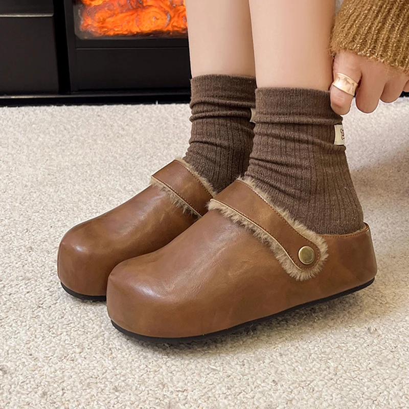 شباشب نسائية من الفرو أحذية البغال ذات نعل سميك أحذية شتوية مريحة على الموضة 2025 أحذية بوتاس ثلج قصيرة غير رسمية جديدة من القطيفة #1