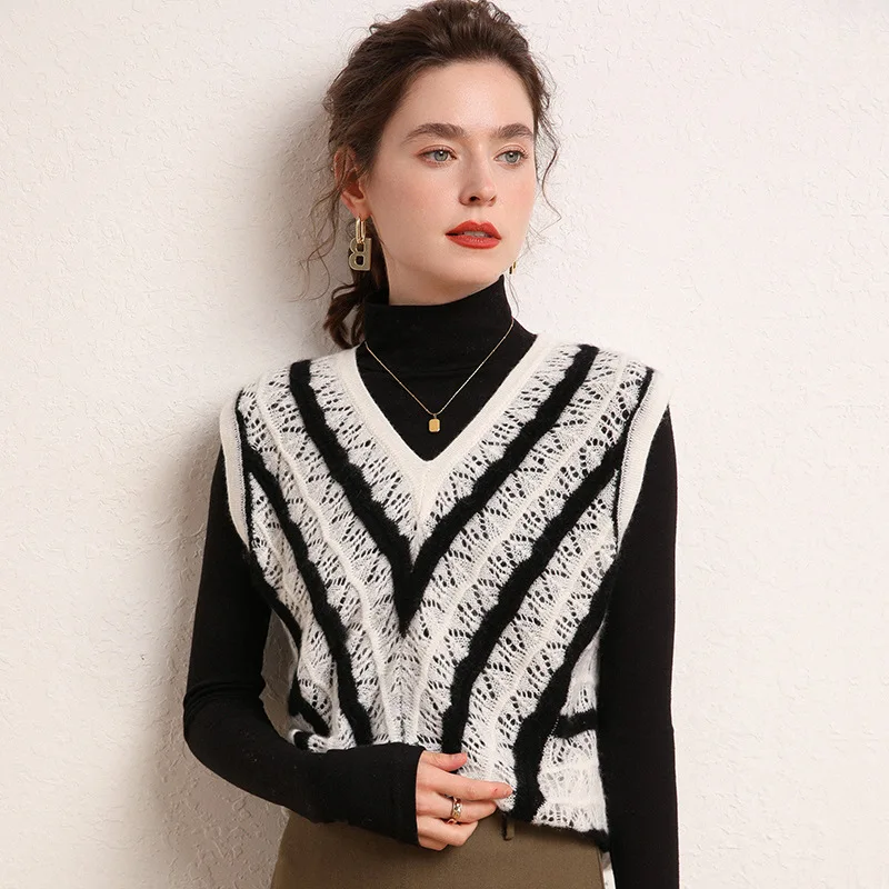 

Cashmere Sweater Knitted Sleeveless Vest Women'S Layered Vest Hollow Out Color-Blocking Design Sense Autumn Winter New St