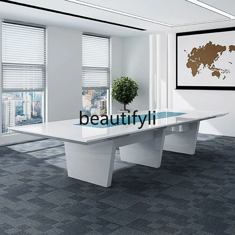 심플하고 모던한 회의실 테이블과 의자 조합, 긴 사무실 책상, 직사각형