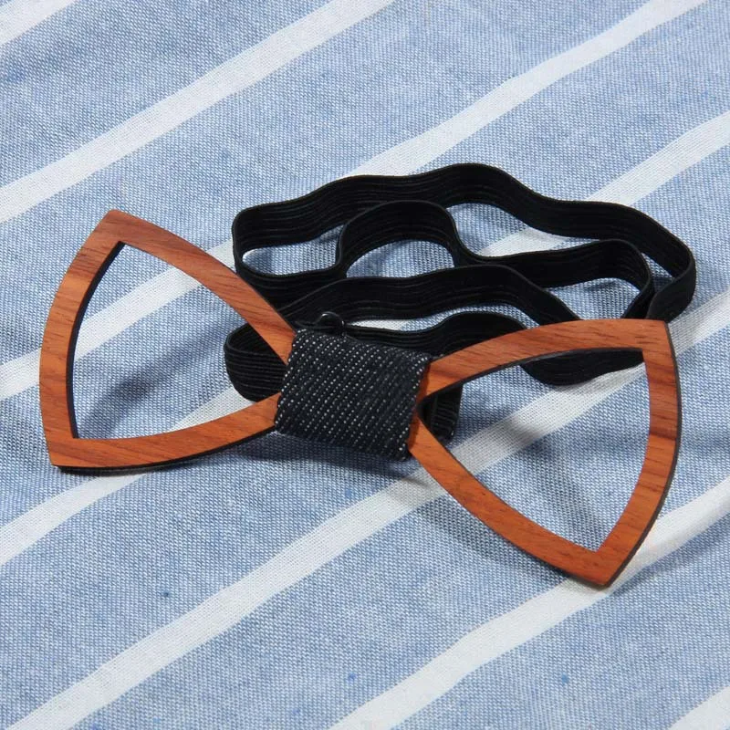 SOMEHOUR Floral Wood Bow Ties For Men Engraved Hollow Wooden Butterflies Bowknots Handmade Craft Gravata Weeding Suits Necktie