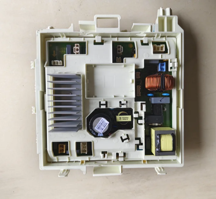 

XQG80-B1401AC1300027000588 тестирование платы, материнской платы, всё в порядке