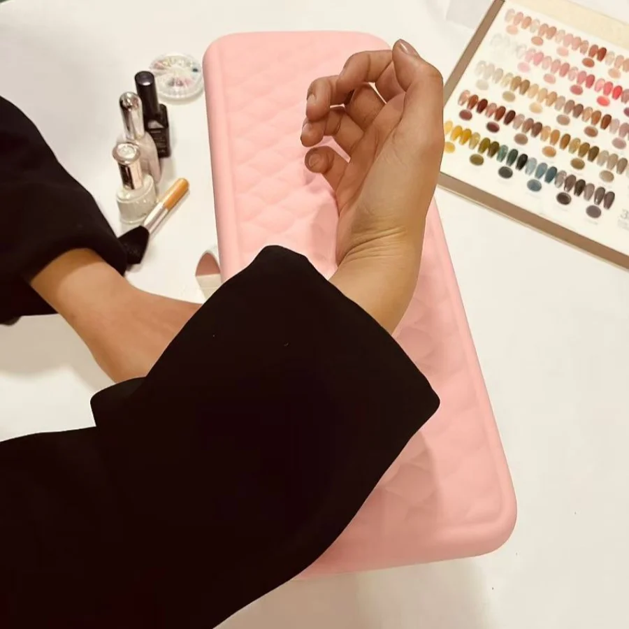 New Ultra-Soft Manicure Armrest Support with Memory Foam and Leather, European and American Style Large Hand Pillow Armrest, Freely Detachable Tool