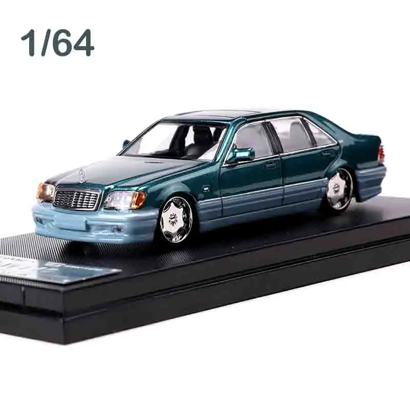 

1:64 W140 Die-cast Alloy Model Car Limited Edition 499
