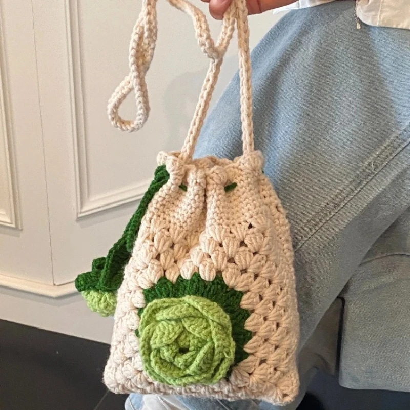 Fashionable Korean Style Small Crossbody Bag Summer 2026 New Knitted Flower Single Shoulder Holiday Bag Casual Cartoon Pattern