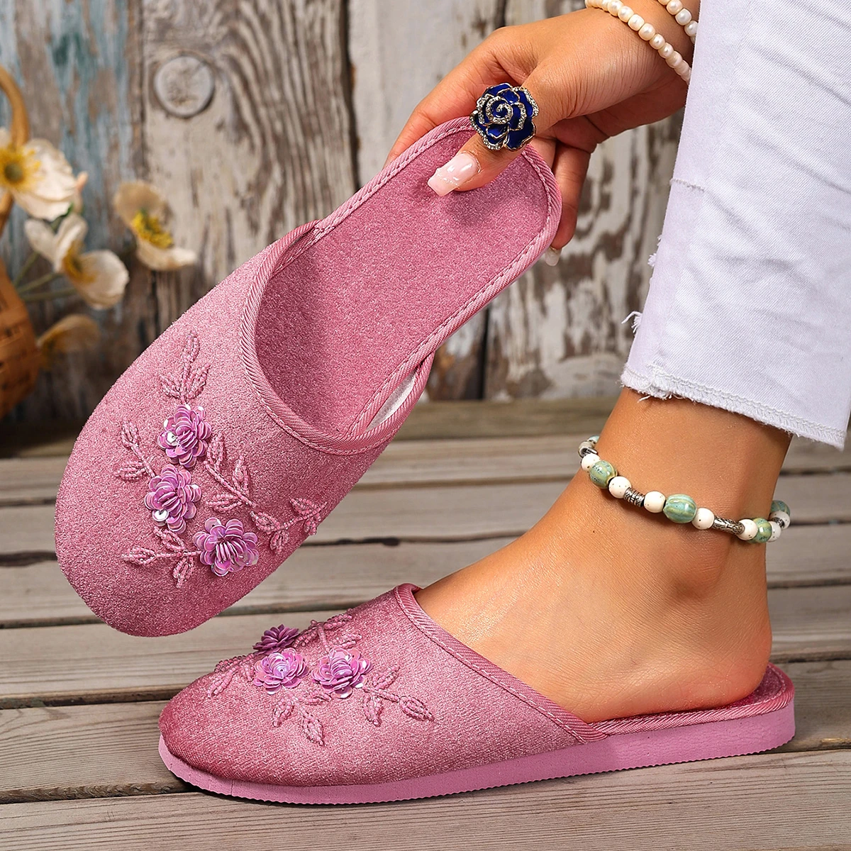 Women Indoor Slippers Home Slides Women Sequin Flat Shoes Summer Hollow Mesh Beach Slippers Casual Baotou Flower Mesh Sandals