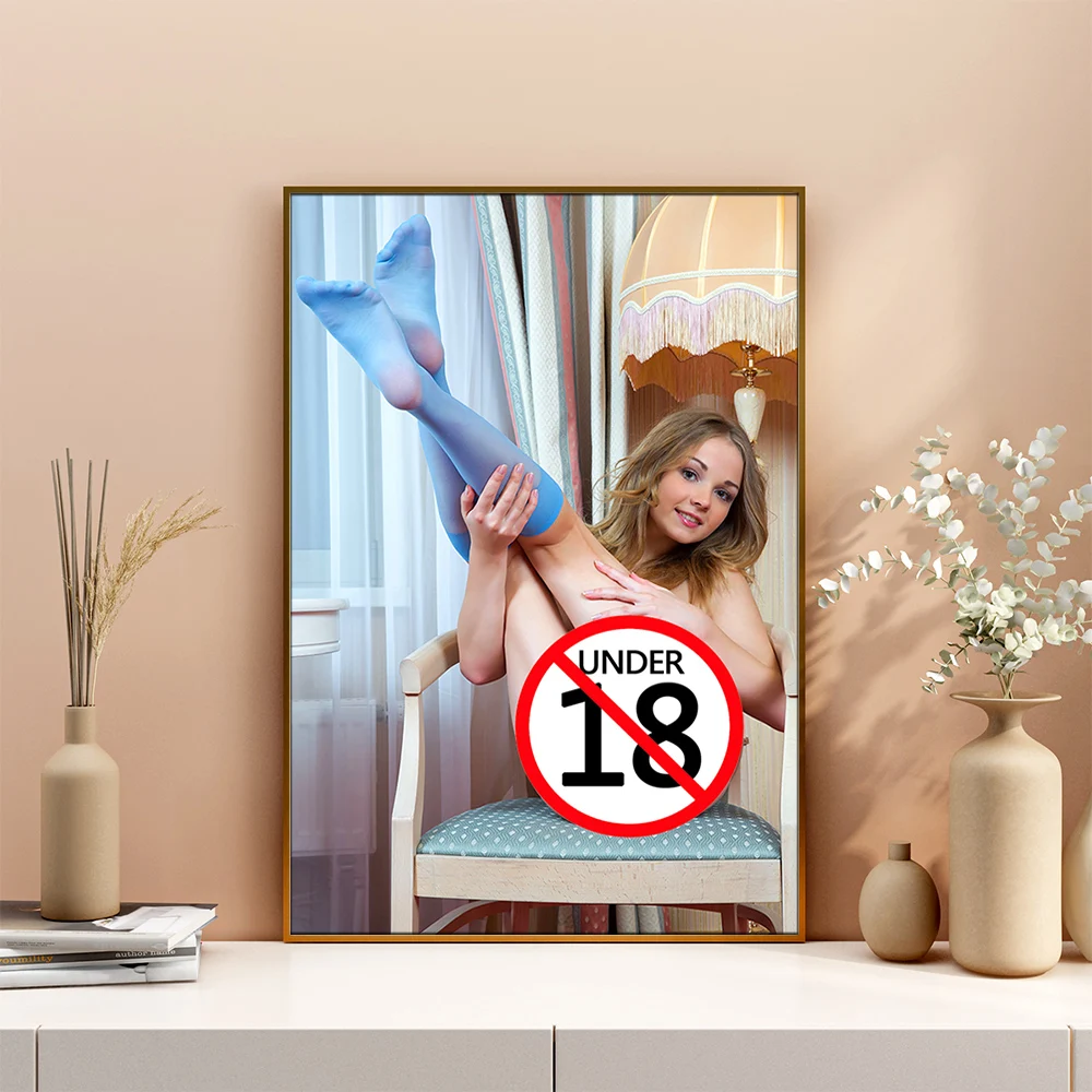 Naked Girl Poster and Prints Moder Sensual Young Woman Canvas Painting Wall Art Picture for Living Room Home Bedroom Decor Mural