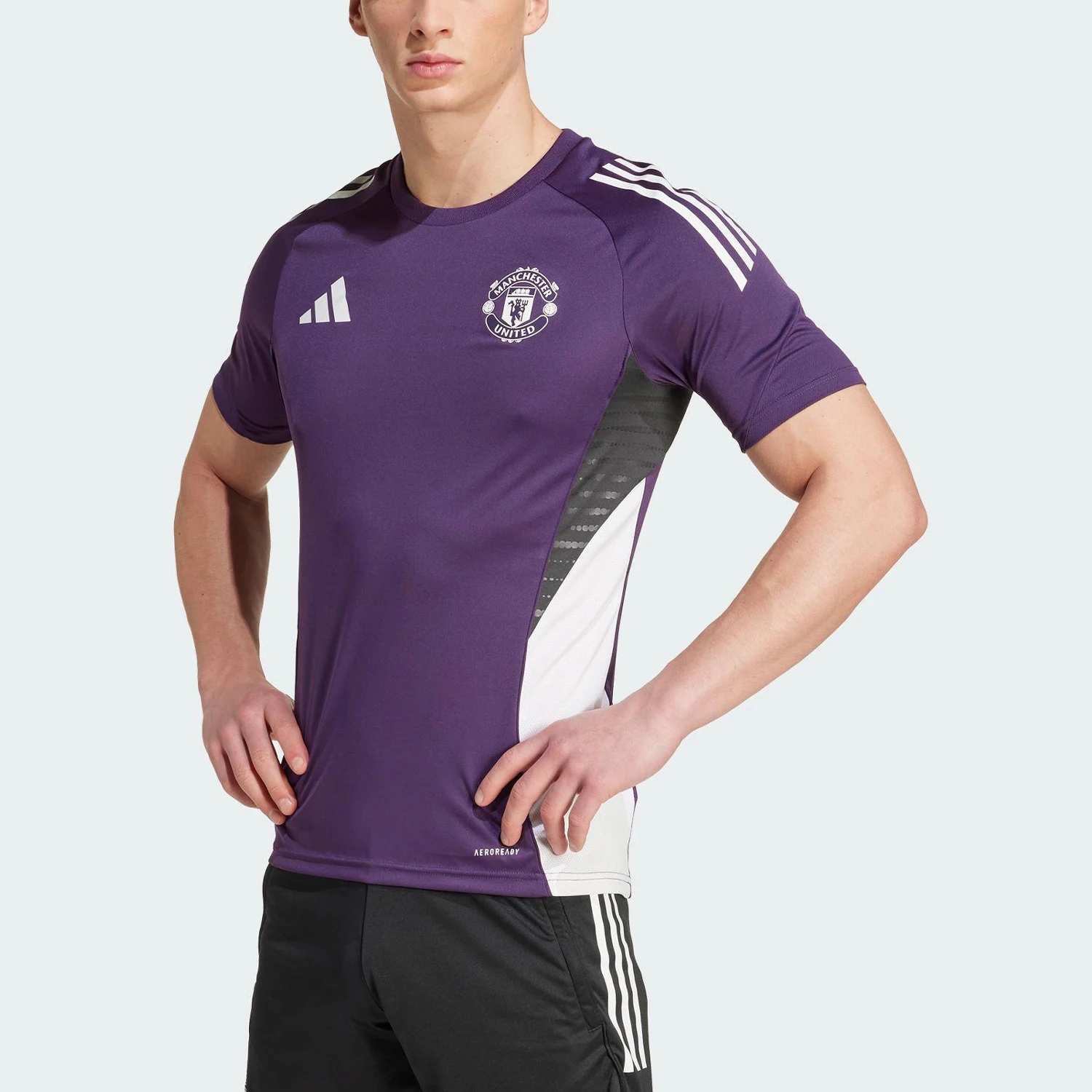 adidas-authentic-Edition-Ete-2025-t-shirt-de-football-d'entrainement-amincissant-a-manches-courtes-pour-homme-jp3112