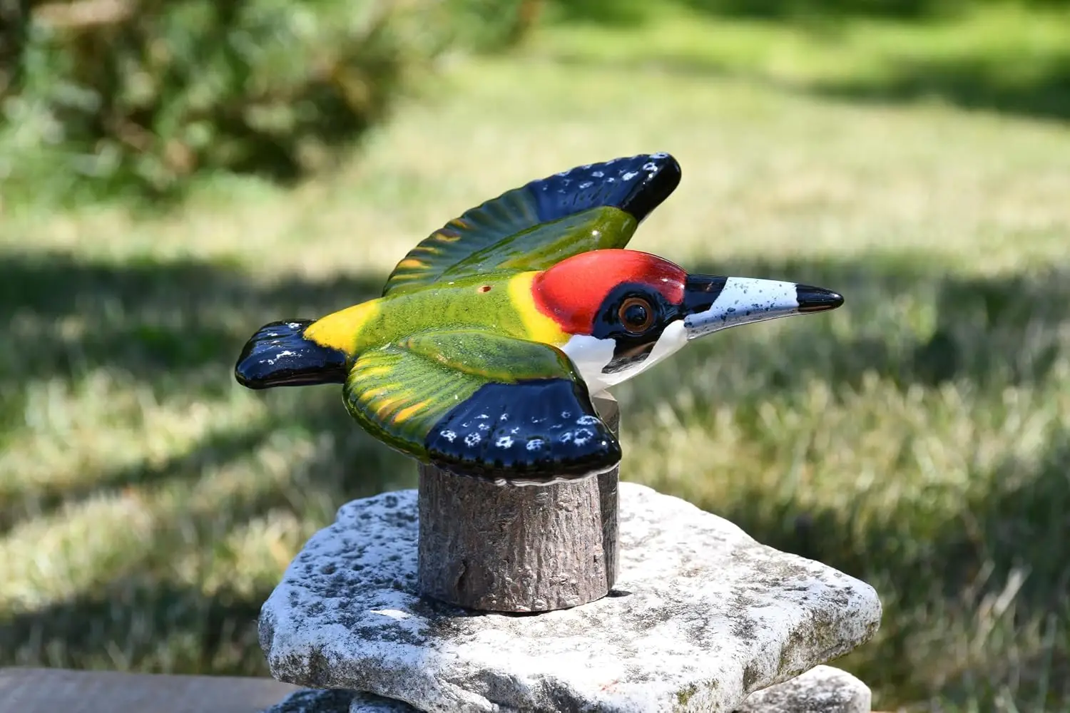 Handmade Frostproof Ceramic Woodpecker Bird Garden Statue Stake Gift