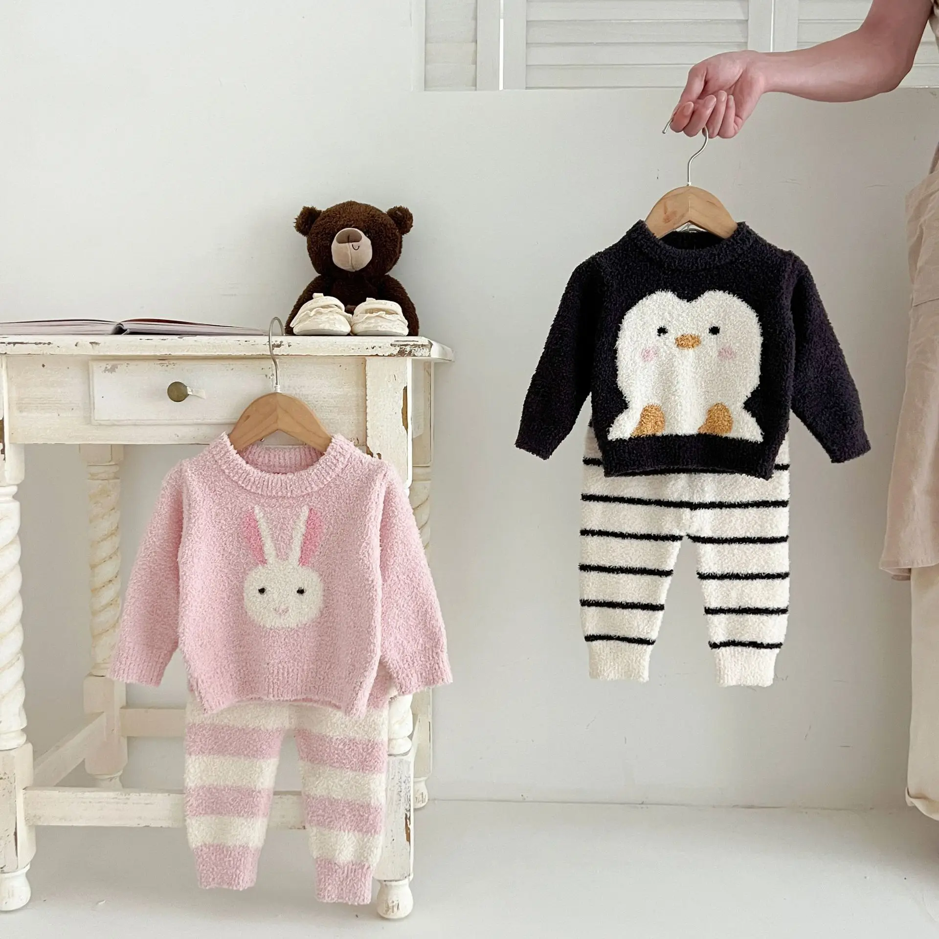 2psc Autumn Newborn Infant Baby Girls Boy Knitted Sweater+Knitted Trousers Cartoon Penguin Rabbit Set Kids Fashion Baby Clothing