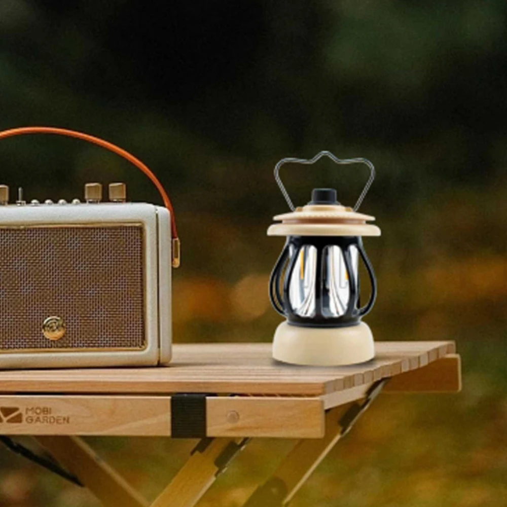 Outdoor Camping Lantern Portable USB Rechargeable Lamp Retro LED Hanging Tent Lamp for Emergency Tent Nightlight Waterproof