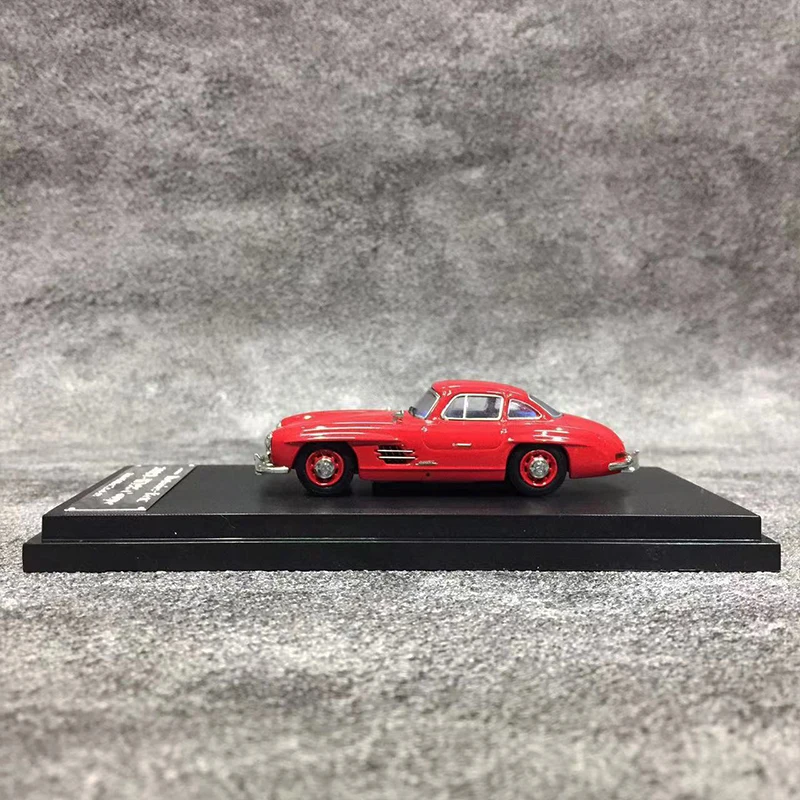 Seeker 1:64 Model Car SL W198 300SL Coupe Alloy Die-Cast Vehicle Collection - Red