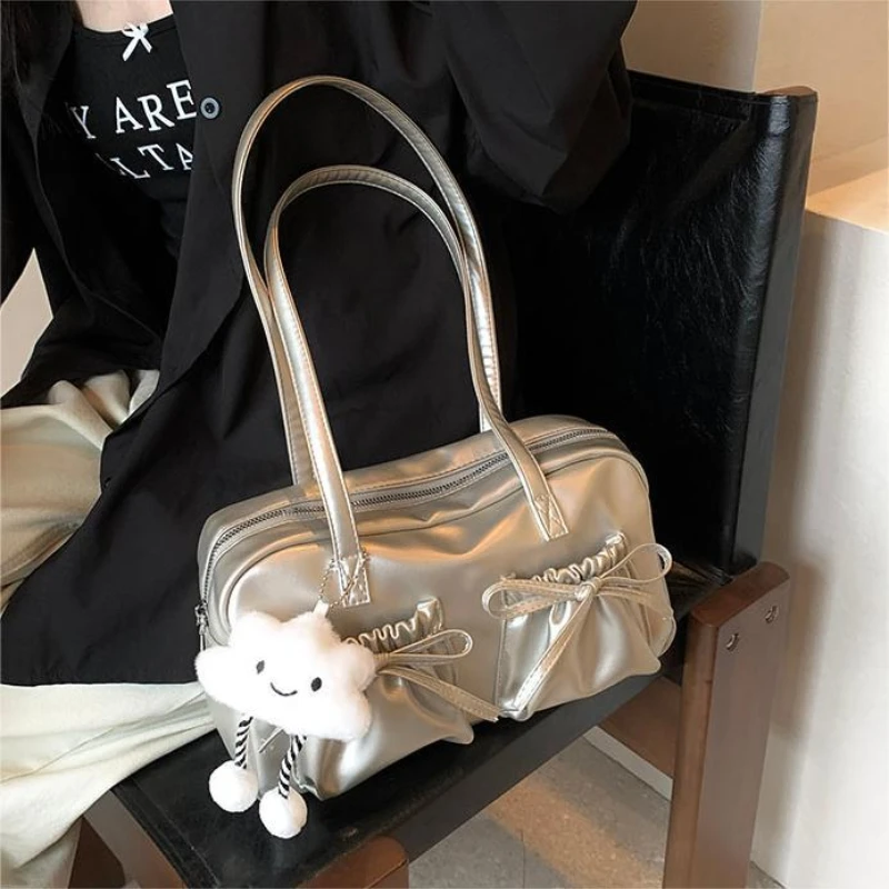 

South Korea 2025 popular large This Year's Popular Boston Bag Women Capaci Casual Shoulder Underarm Bag Design Sense Pillow Bag