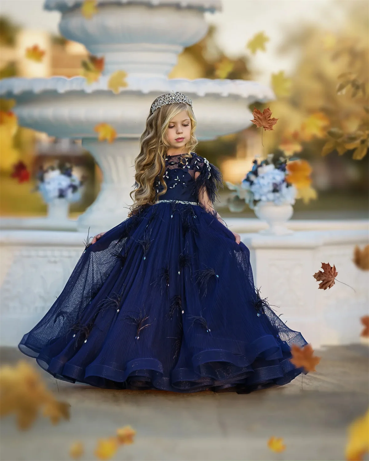 Vestido de niña de flores azul marino, apliques esponjosos de tul con cuentas, manga corta, plumas, vestidos de fiesta de cumpleaños eucarísticos para niños