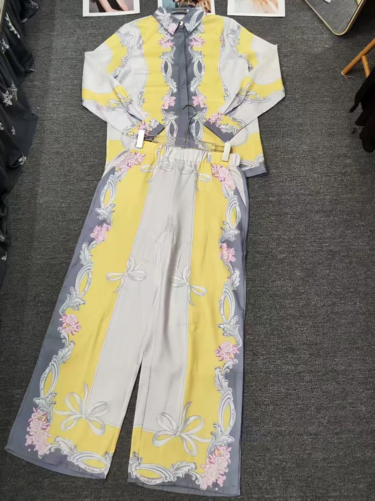 

Retro lapels, single-breasted long-sleeved shirts, high waist and wide-leg trousers, spring new female print suit, two-piece sui