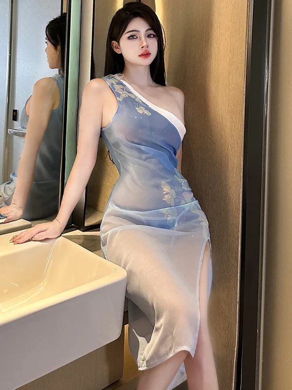 Vestito sexy delle donne eleganti appese al collo vestito dalla regina intrattenimento musiche e canzoni una spalla moda dolce donna top 2023 nuovi abiti Q8FA