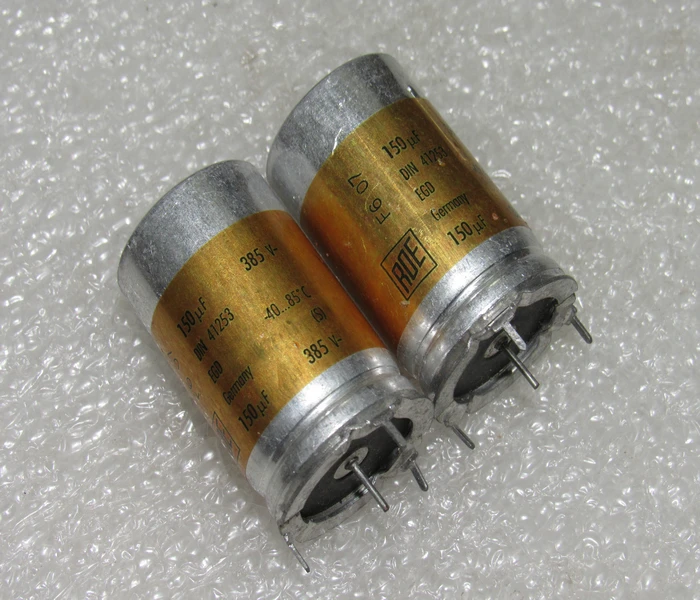 

Germany DIN41253 150UF 385V replaces 400V gold high-voltage bile filter capacitor