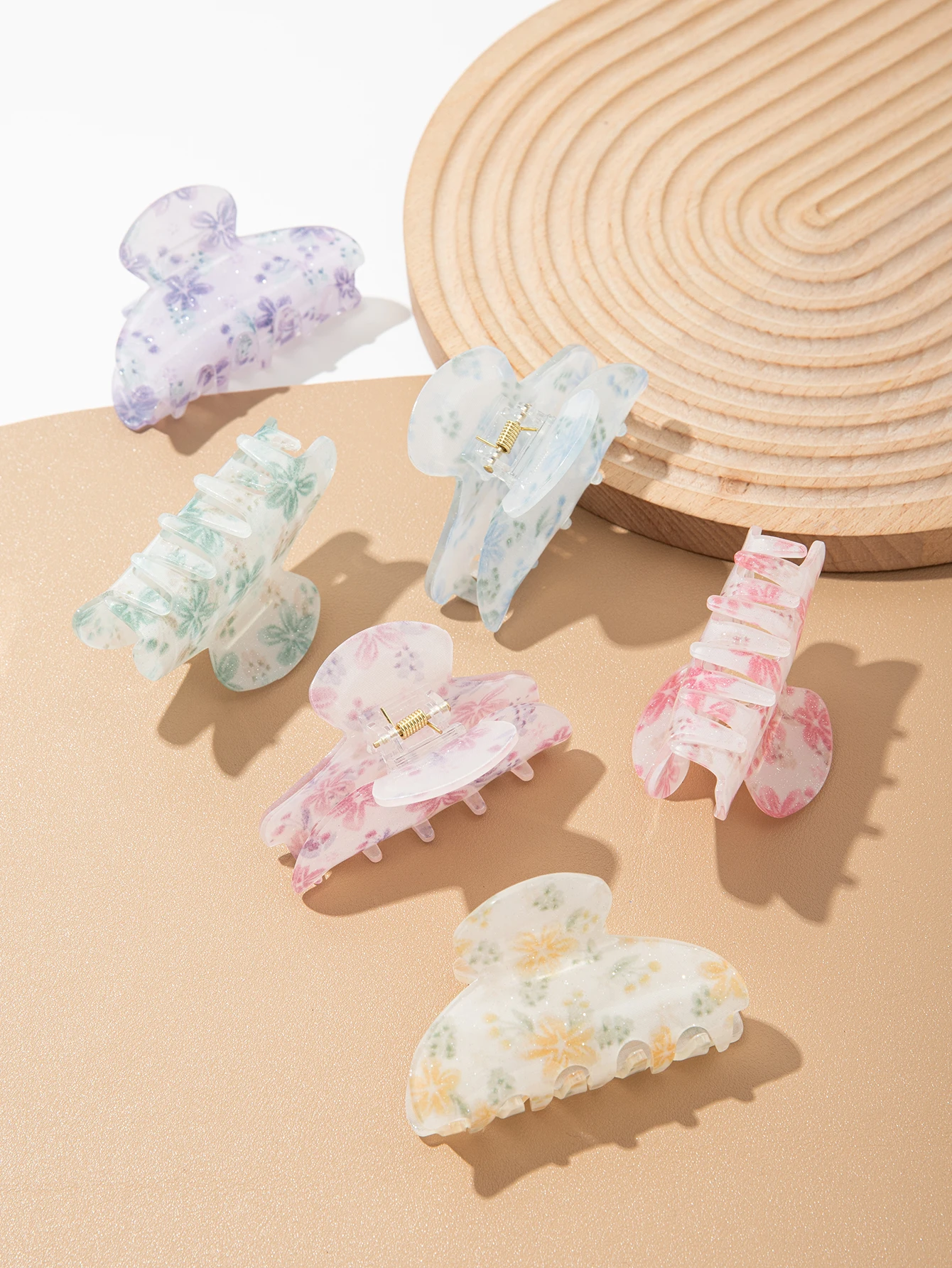 Pétales d'acide acétique peints à la main, étoiles brillantes, couleur dopamine, griffes semi-circulaires, accessoires pour cheveux de fête, 1PC