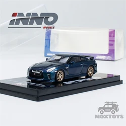 Inno-T-SPEC時の紫のダイキャストモデルカー、1:64、GT-R r35