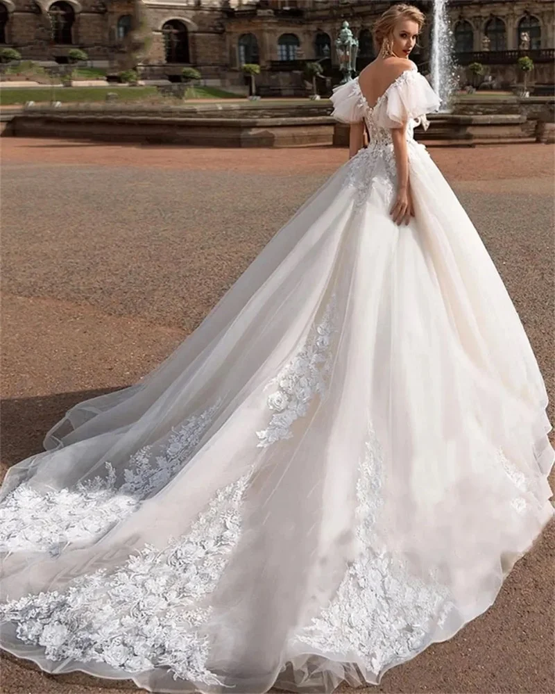 Elegante renda apliques com decote em v vestidos de noiva romântico luxo a linha vestido de casamento princesa fora do ombro vestidos de novia personalizado