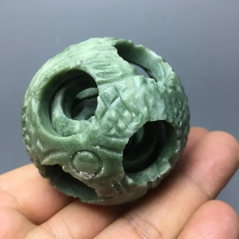 Chinese hsiuyen jade hand carved Exquisite magic ball 3-layer hollow ball