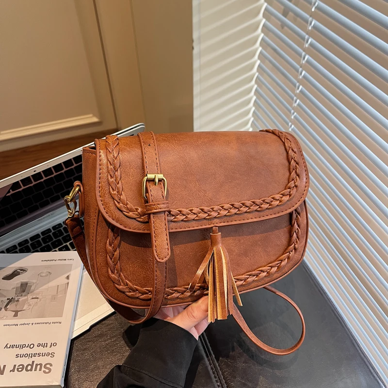 

Tassel Woving Saddle Crossbody Bag Lady Leopard Wide Shoulder Strap Handbag And Purse Vintage Pu Leather Messenger Bag Flap