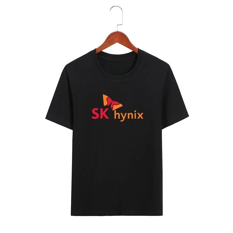 Men's SK Hynix Logo Print T-Shirt Black Casual Short Sleeve Crew Neck Tee with Tech Brand Graphic for Daily Workwear and Casual