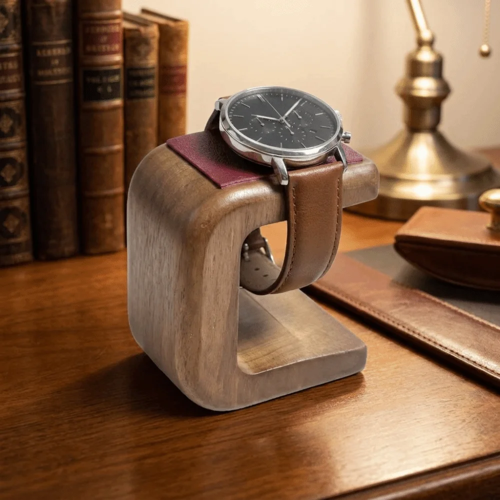 Display Stand Wooden Watch Stand with Leather Pad Table Top Ornament Jewelry Display Rack Simple Gifts Watch Holder Countertop