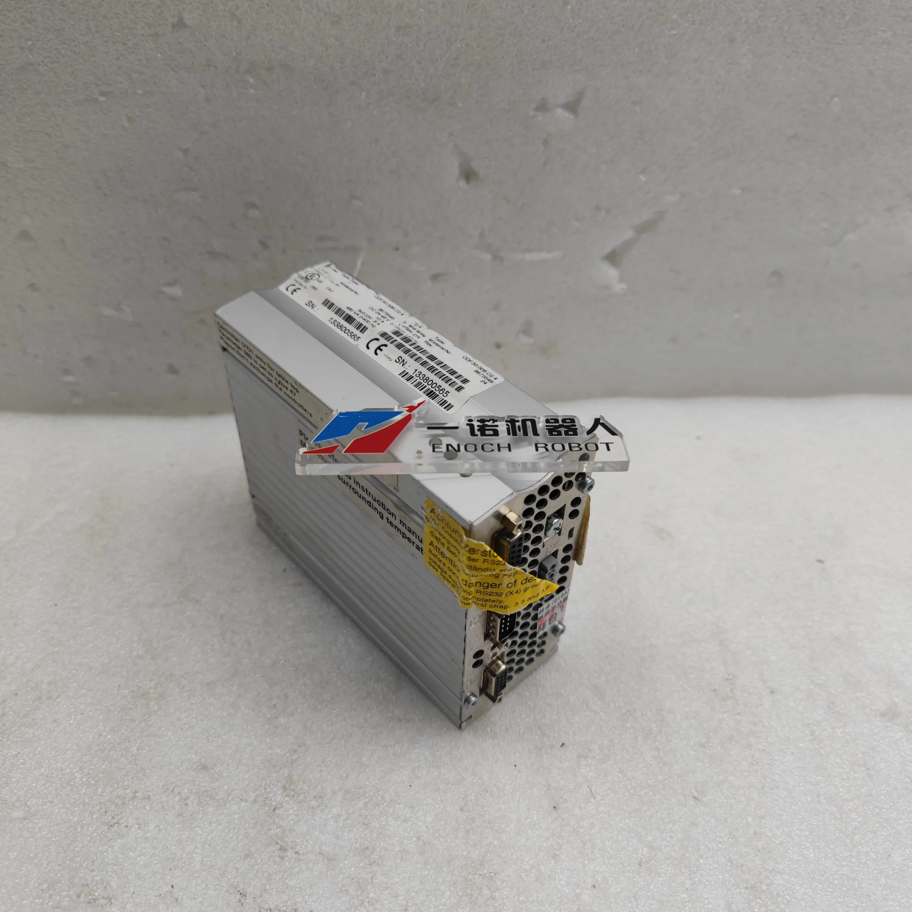 CDF30.008.C2.4 Servo Driver CDE32.008.W2.4.BR.PC1  CDB32.008.C3.0.SH 10962355  Good Usage Condition in Stock