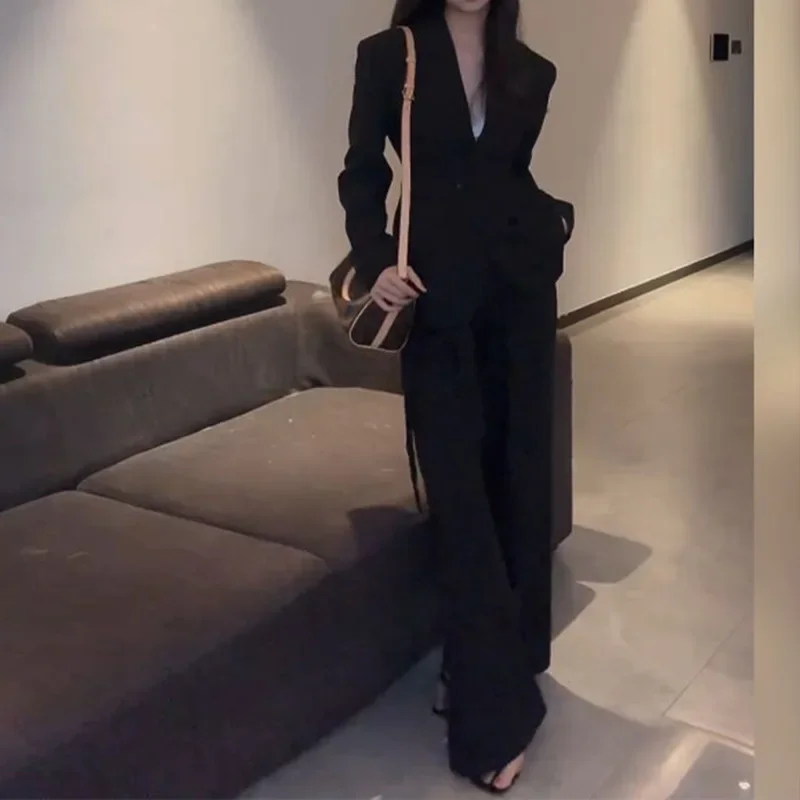 Elegant High-End French Style Black Suit Jacket For Women 2024 Spring/Autumn High-Waisted Slimming Bell Bottoms