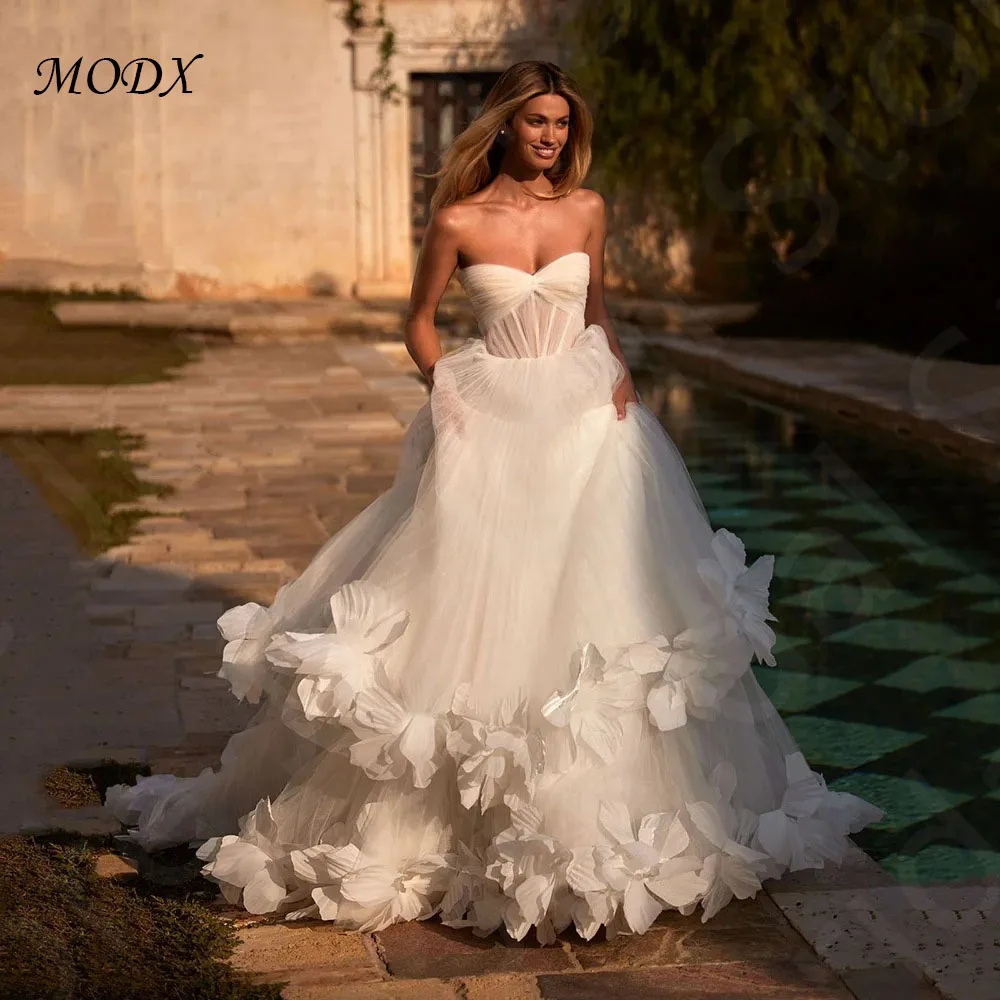 

MODX White Tulle Prom Dresses Wedding A Line Strapless Floral Hem Customized Bodice Corset Floor Length Wedding Formal Prom