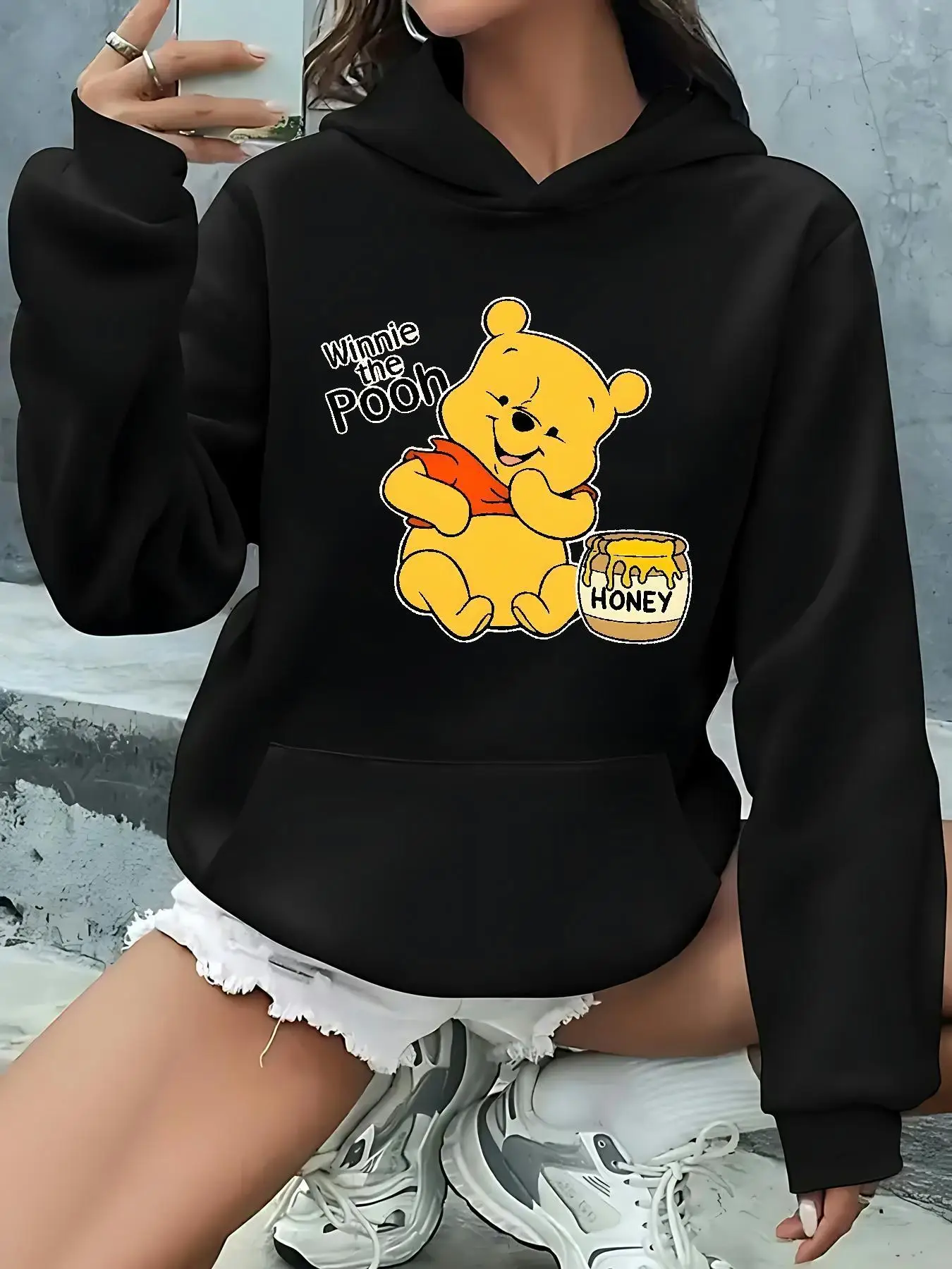 

Women Disney Winnie The Pooh Hoodies Oversized Streetwear Unisex Sweatshirts Autumn and Winter Fleece Casual Versatile