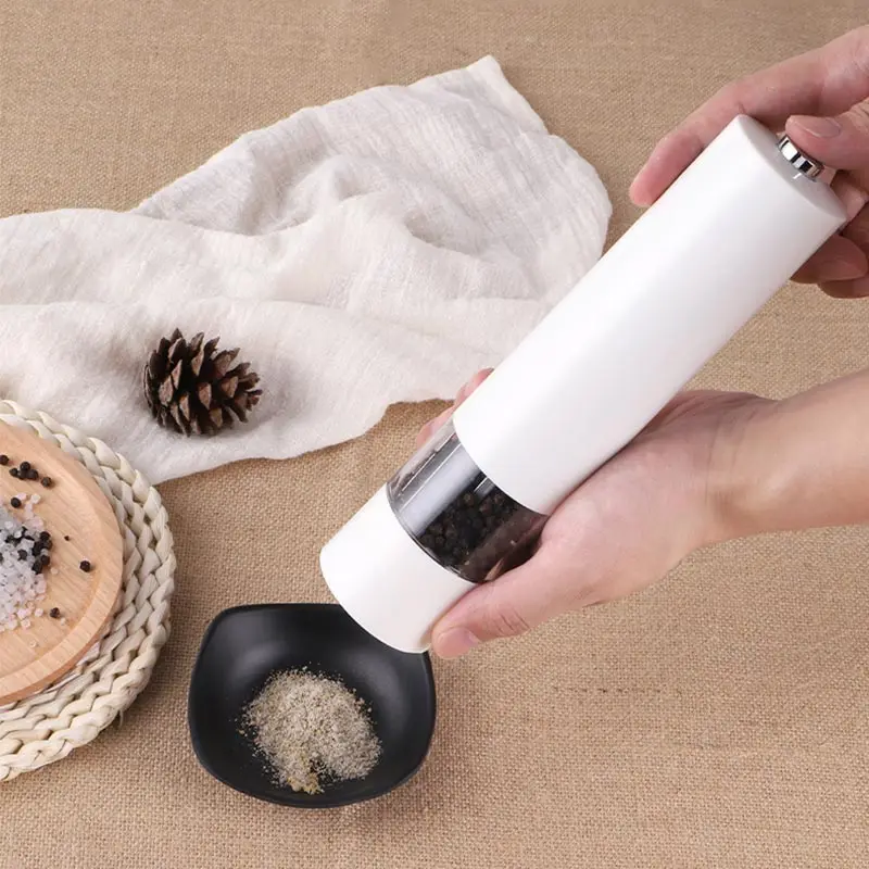 Electric Automatic Salt Pepper Grinder Set One Handed Operation Gravity Spice Shaker With LED Light Pepper Grinde for Kitchen