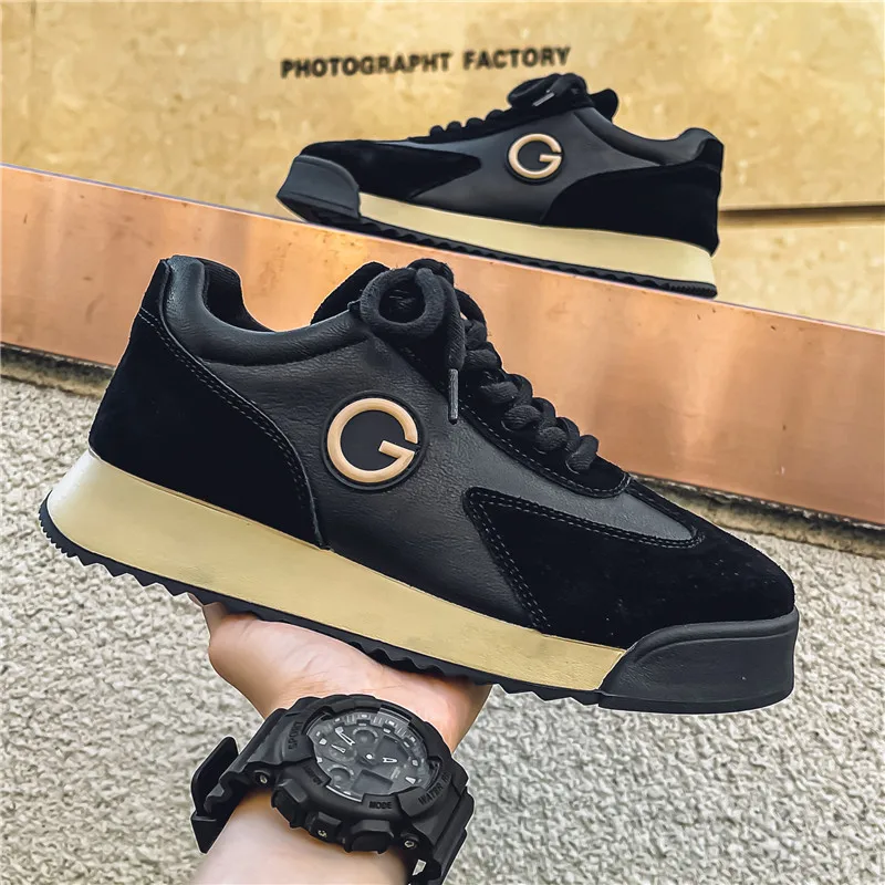 Men's casual shoes 2024 new summer trend Joker men's shoes with thick soles Teenagers wear light soft-soled shoes.