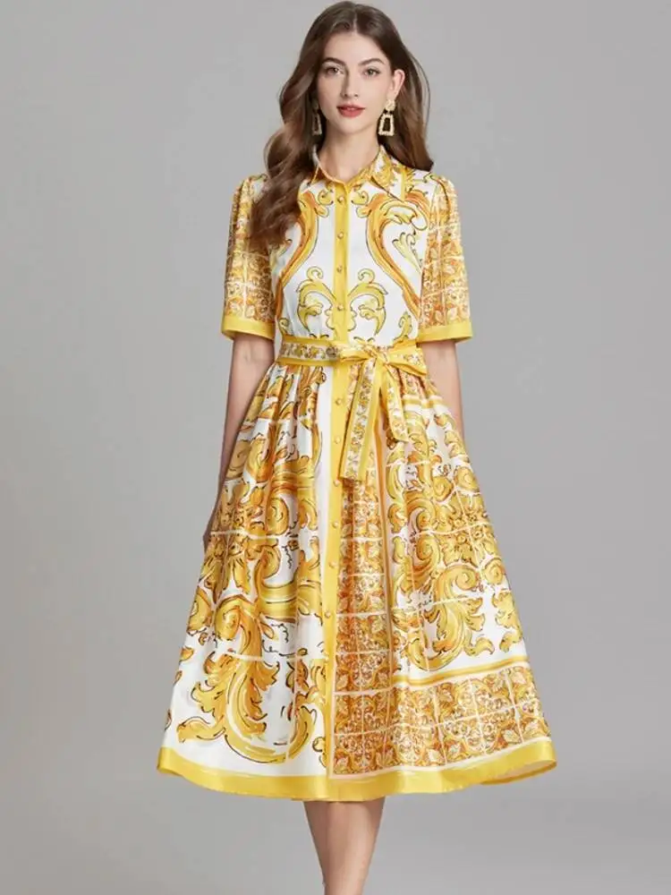 Letnia Sukienka Koszulowa w Żółto-Białą Porcelanę z Nadrukiem, Damska Sukienka Midi na Imprezę z Kołnierzykiem, Perłami, Guzikami i Sznurowanym Paskiem