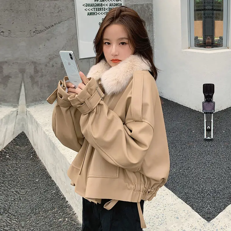 2025 Winter New Fashion Women's Faux Fur Collar Long Sleeve Solid Color Elegant Casual Trendy Loose Faux Leather Jackets Coats