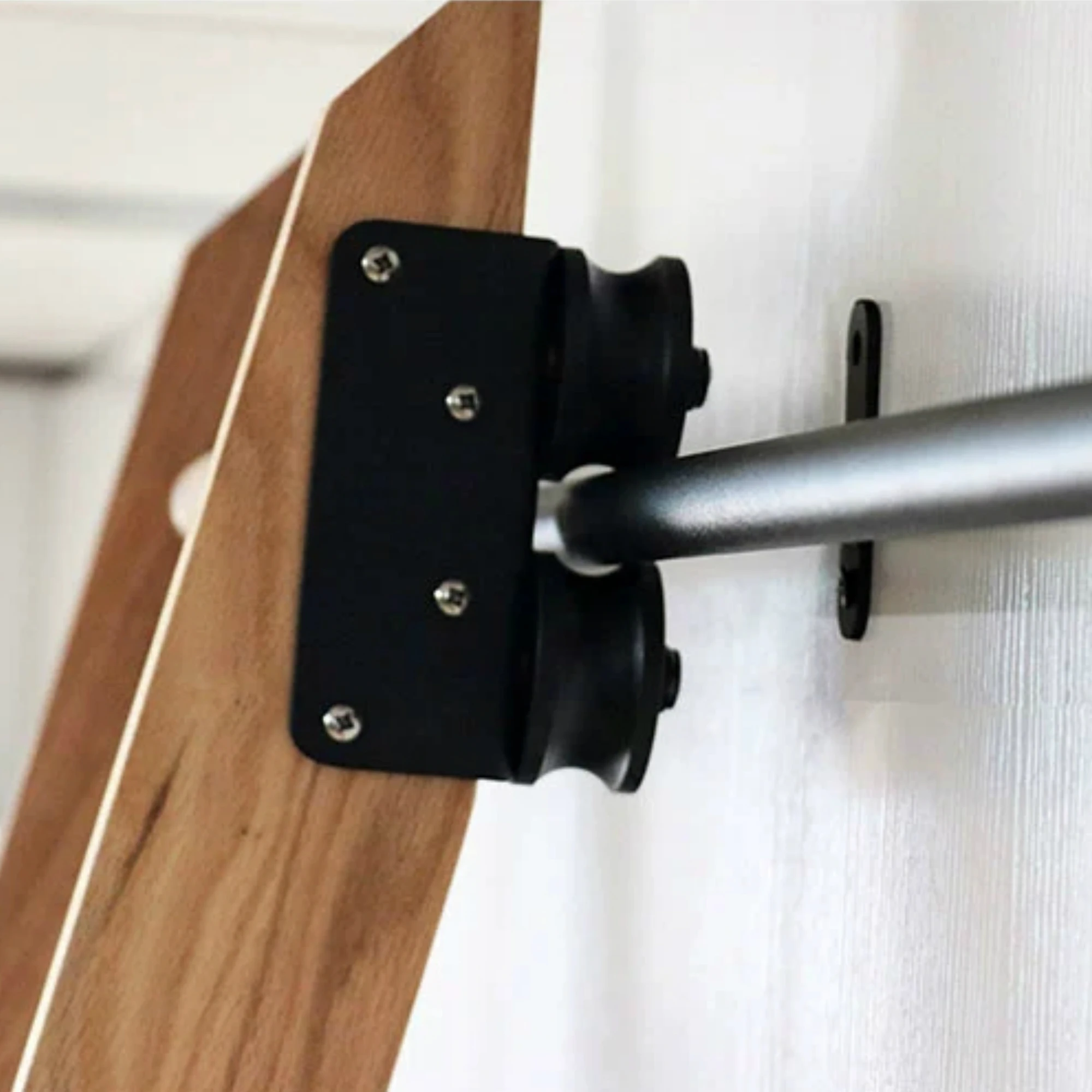 

Черный комплект оборудования для раздвижной гостиной, домашнего хранения, библиотеки, лестницы с тормозным напольным роликом (без лестницы)