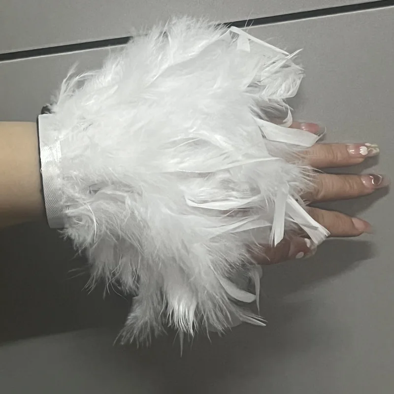 2023 Natural Fur Feather Cuffs Sexy feathers bracelet Arm Cuffs For Women Fuzzy Cuffs Snap On Wrist Cuffs Shirts Feather Sleeves