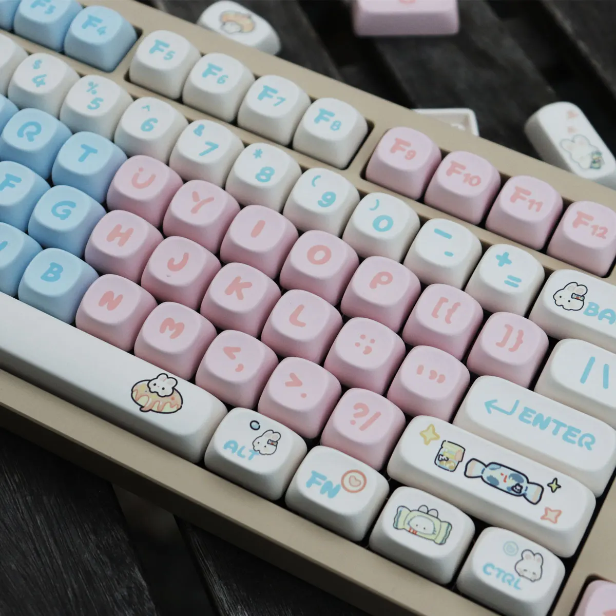 Toffee Bunny Theme 139 Keys MOA Profile Mechanical Keyboard Keycaps PBT Sublimation Cute Cartoon Adapter 75/87/104, etc.