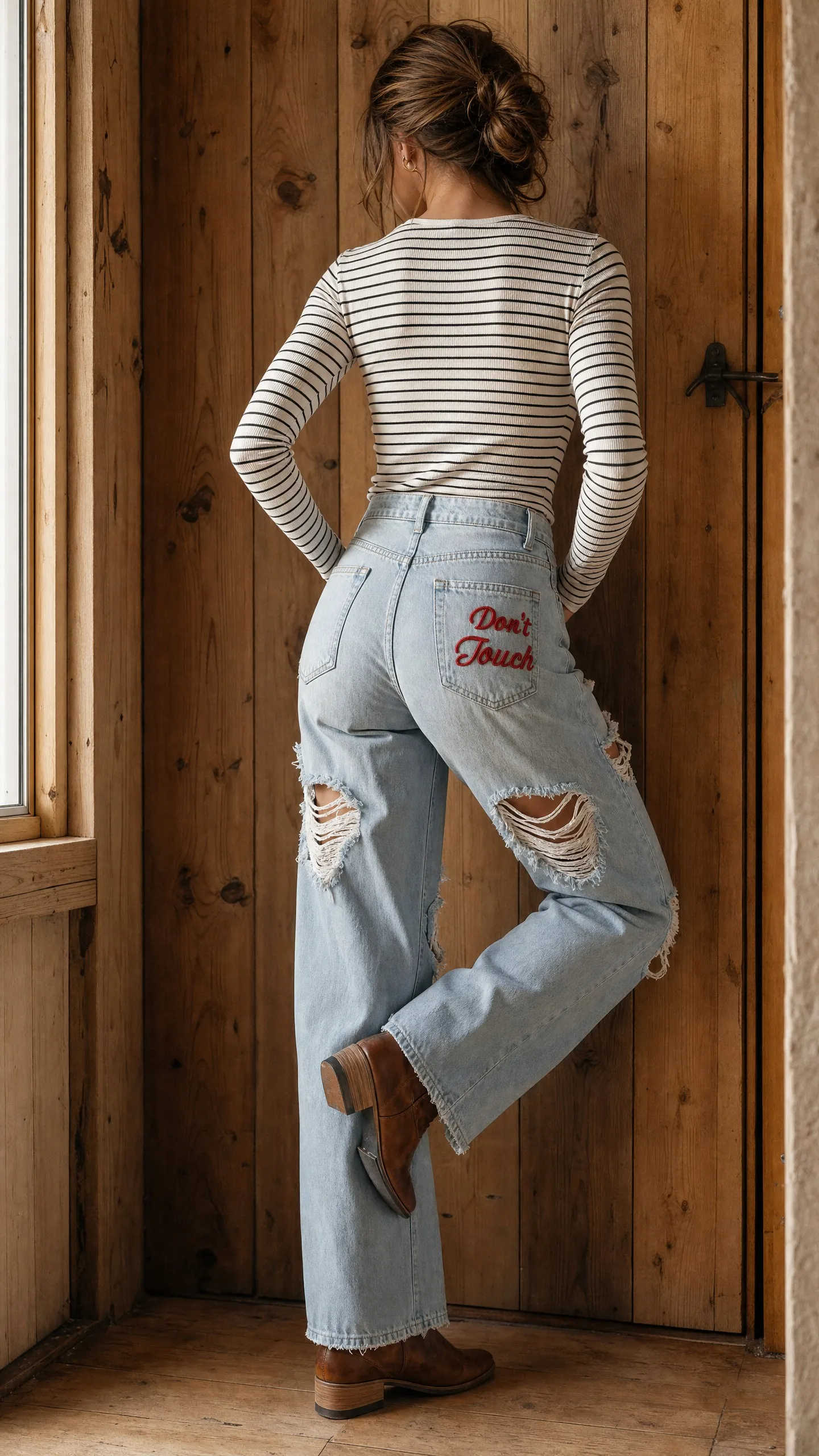 Light Blue Distressed High Waist Straight Leg Jeans for Women Ripped Knee Frayed Back Pocket Embroidered Y2K Denim Pants