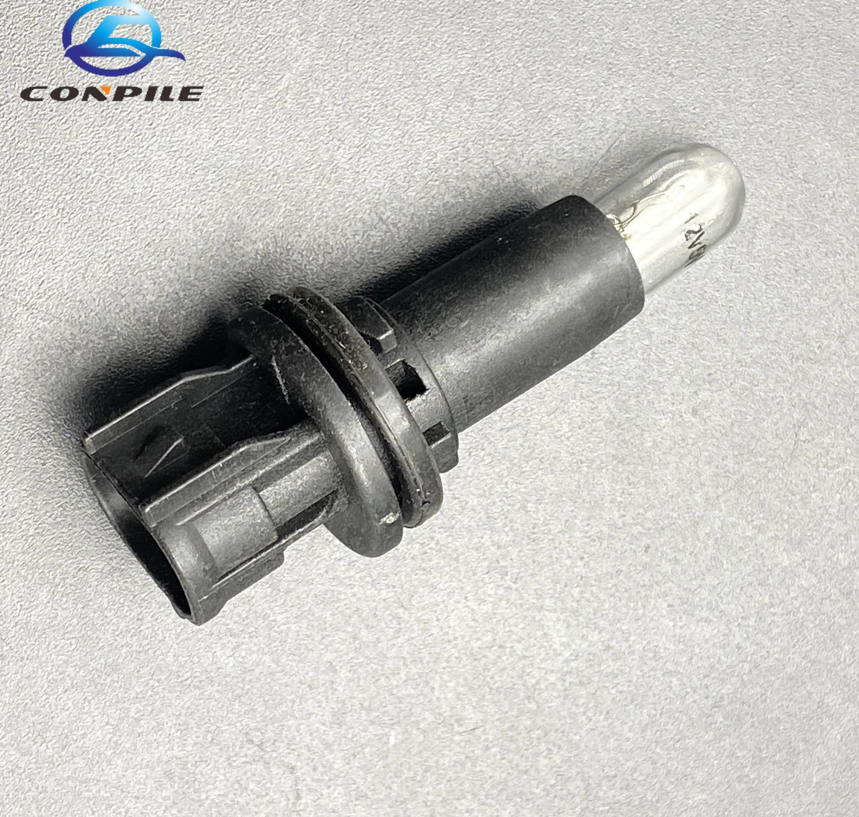 used for Toyota Camry corolla levin headlight turn signal light width light tail bulb brake lamp holder