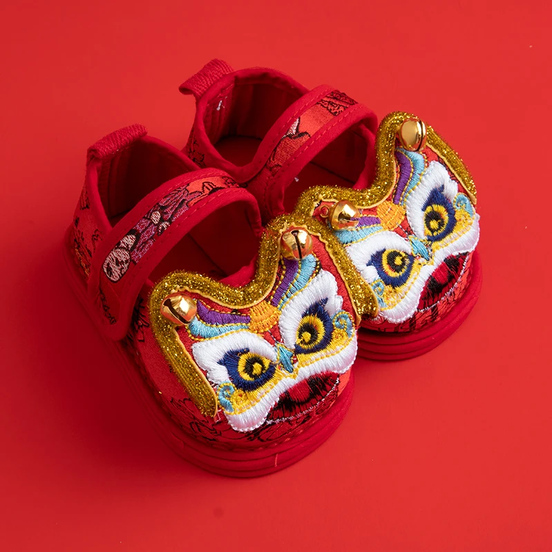 Baby's Shoes Embroidered Bell Tiger Head Shoes Baby Full-Year Tang Suit Zhuazhou Soft Bottom Toddler Shoes