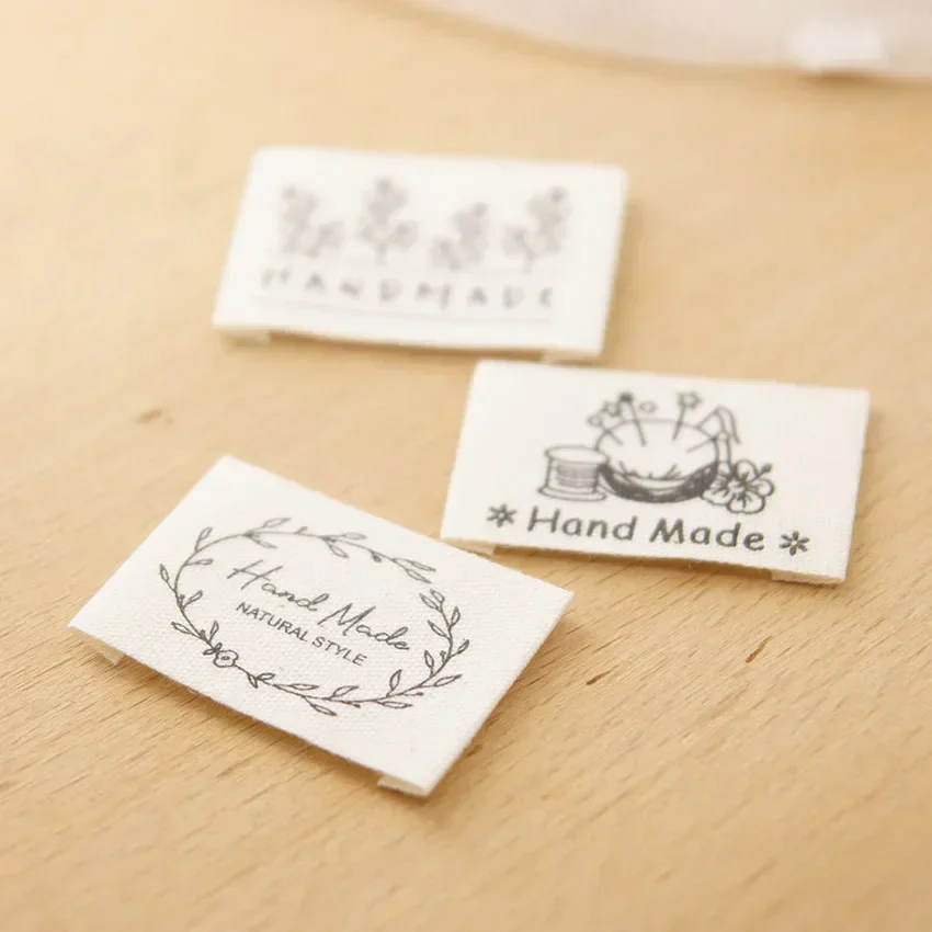 Handmade DIY Fabric Label with Folds, Pure Cotton, Black and Red Branches, Hand Sewing Accessories