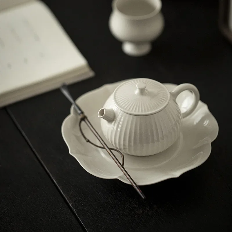 1Pc Grass and Wood Gray Ancient Mud Ball Pot Kung Fu Teapot Hand Holding Pot Tendon Pattern Teapot Ball Hole Filter Literati Pot